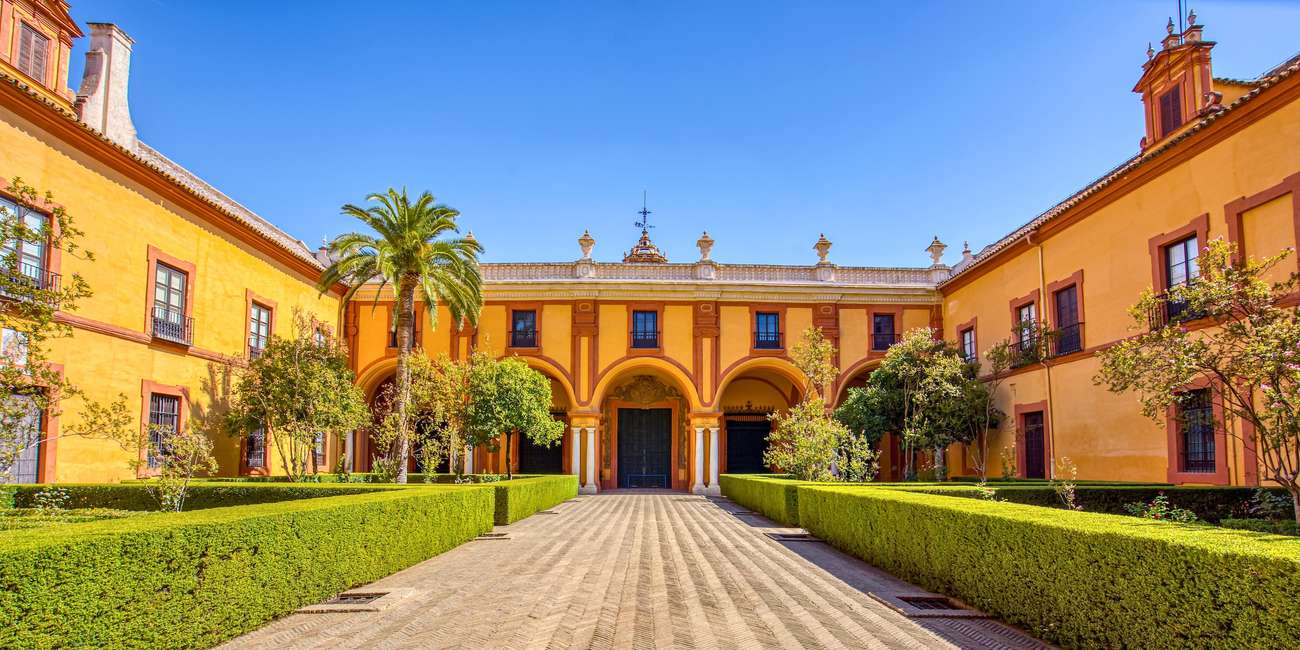 Tours en autobús hop-on hop-off en Sevilla – Monumentos emblemáticos, vistas panorámicas y atracciones imprescindibles en 2025 Tours turísticos en autobús con paradas libres en Sevilla, España – Monumentos principales, atracciones famosas y rincones ocultos en 2025